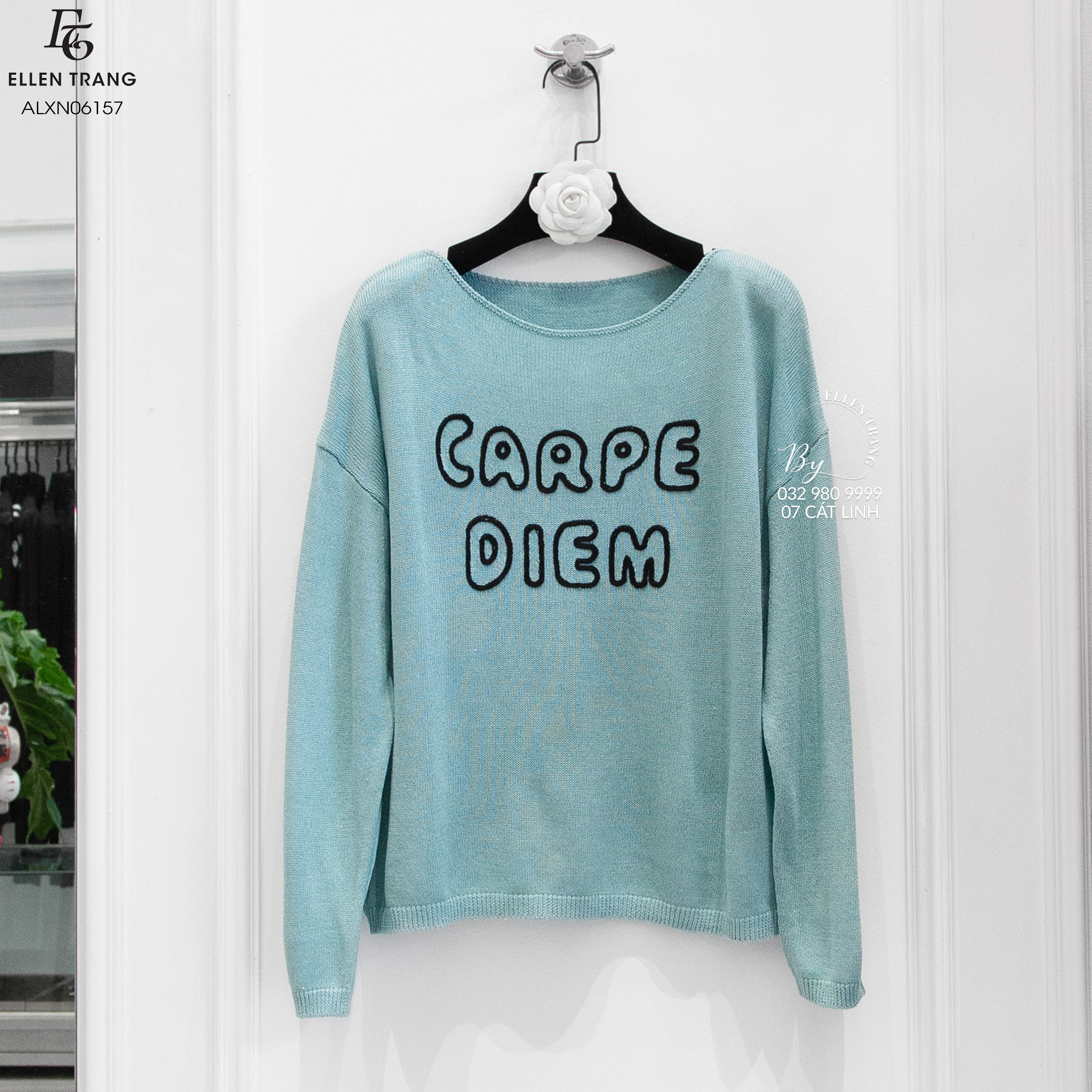 ÁO LEN XANH NGỌC CHỮ THÊU ĐEN