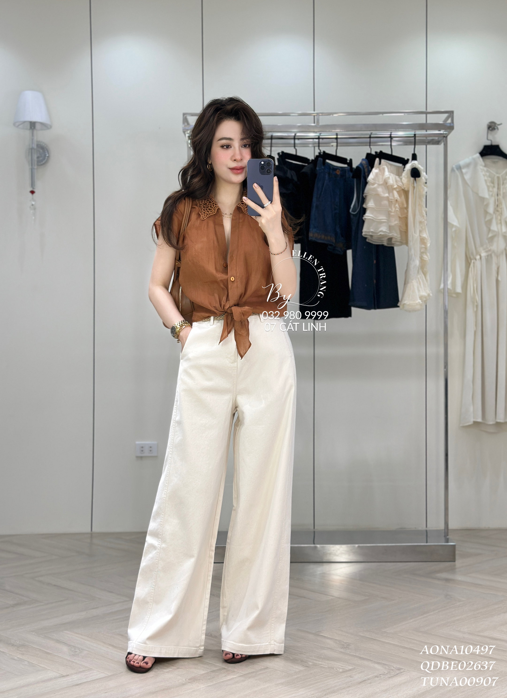ÁO SƠ MI NÂU CỔ REN DÂY BUỘC GẤU