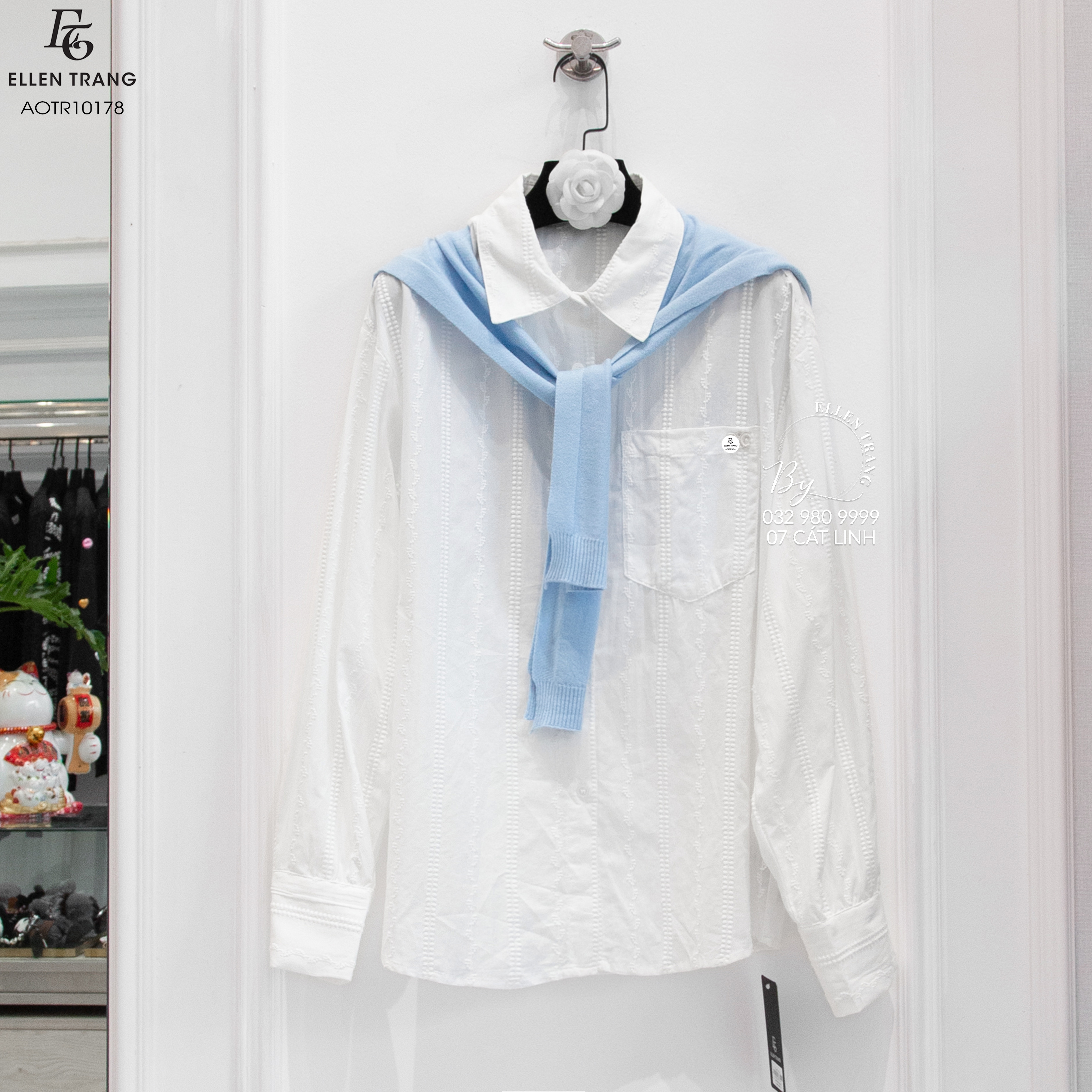 ÁO SƠ MI TRẮNG TÚI LOGO CELINE KHĂN XANH DƯƠNG