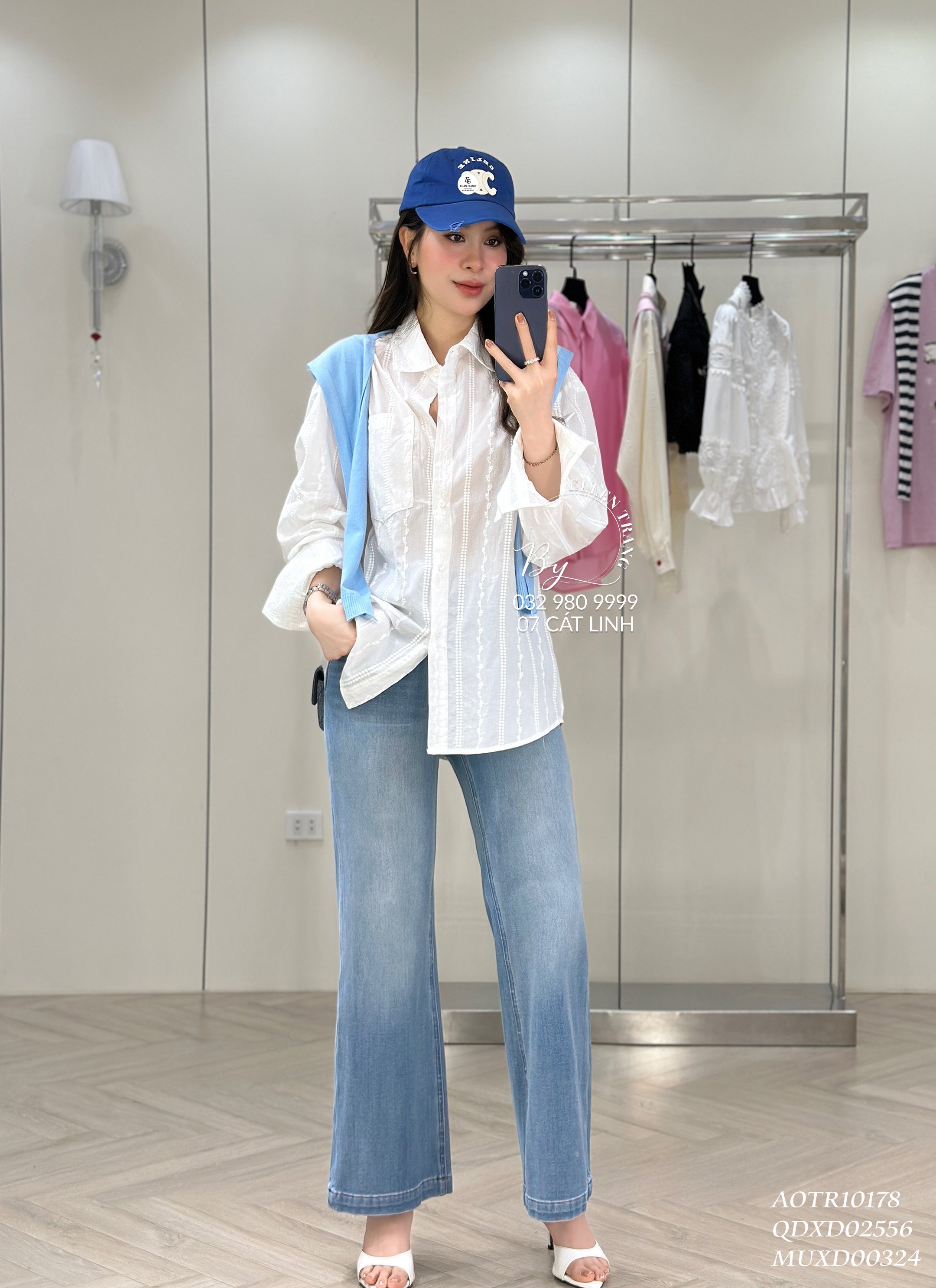 ÁO SƠ MI TRẮNG TÚI LOGO CELINE KHĂN XANH DƯƠNG