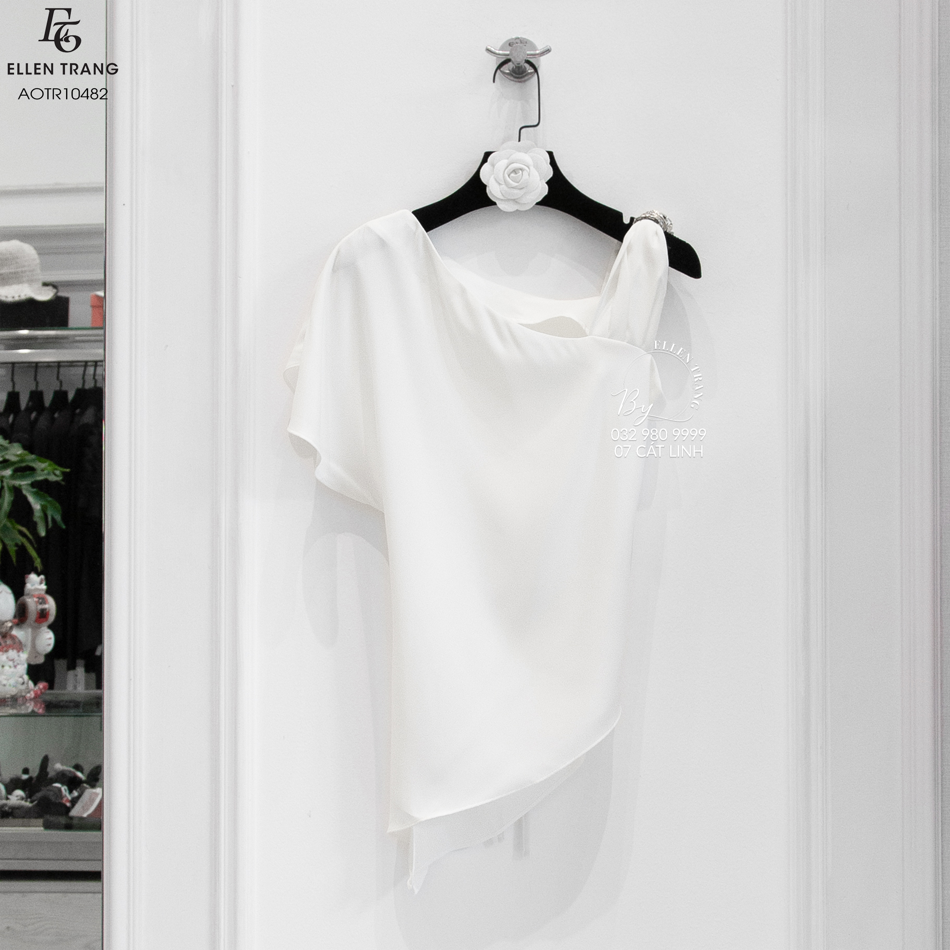ÁO TRẮNG LỆCH VAI KHUY BẠC DÂY RÚT EO