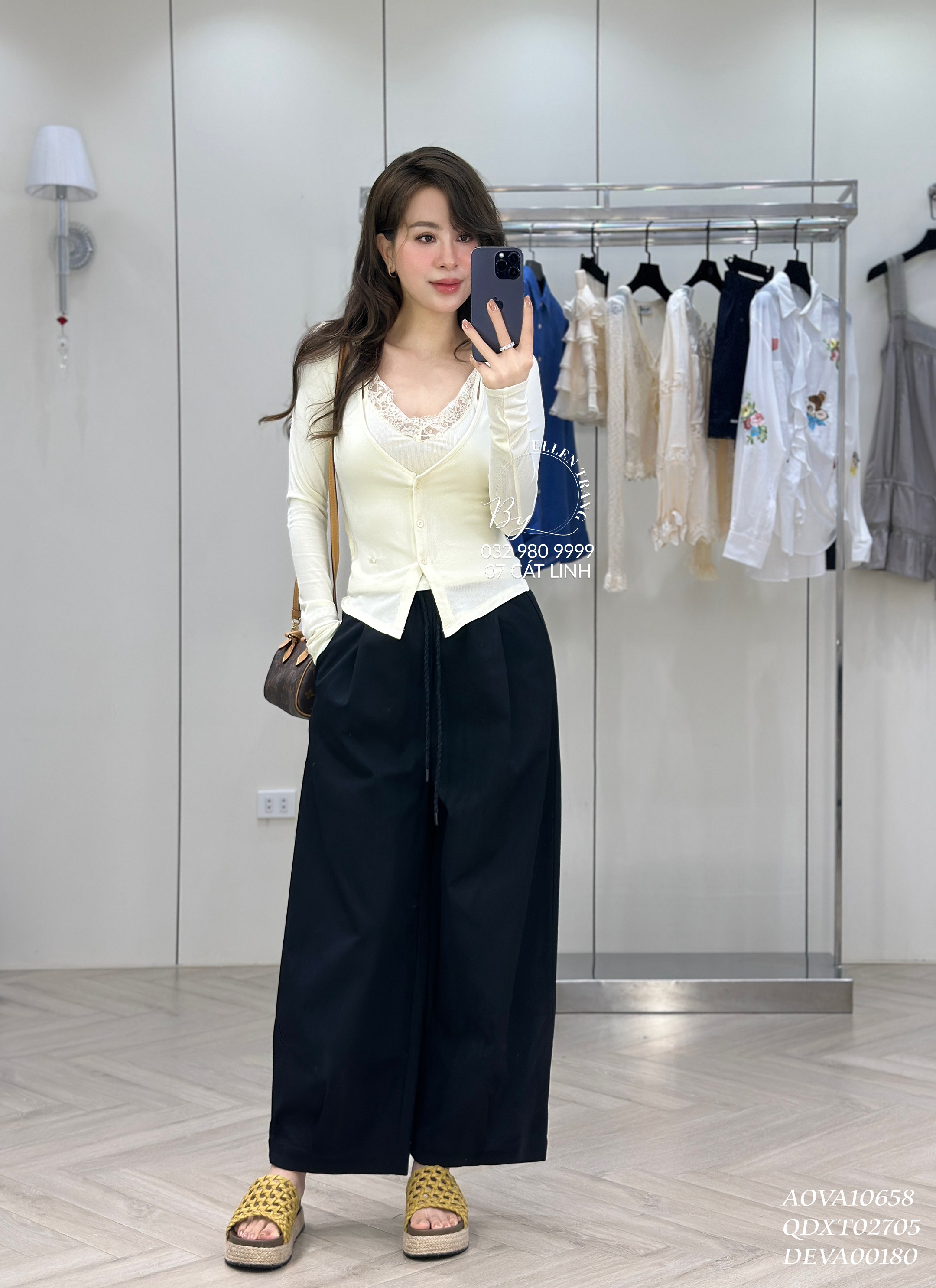 AO VÀNG NHẠT KÈM ÁO 2 DÂY LIỀN HIPPSUPER