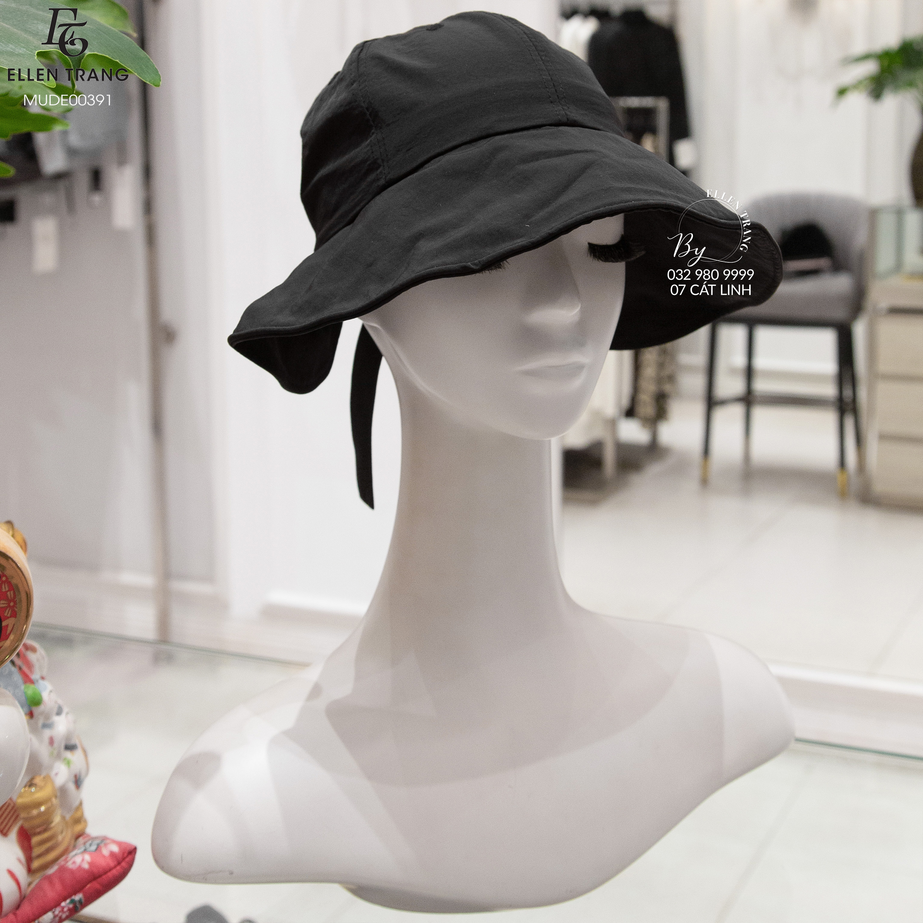 MŨ ĐEN VÀNH TRƯỚC DÂY BUỘC SAU CHỮ TRONG SINCE 1989