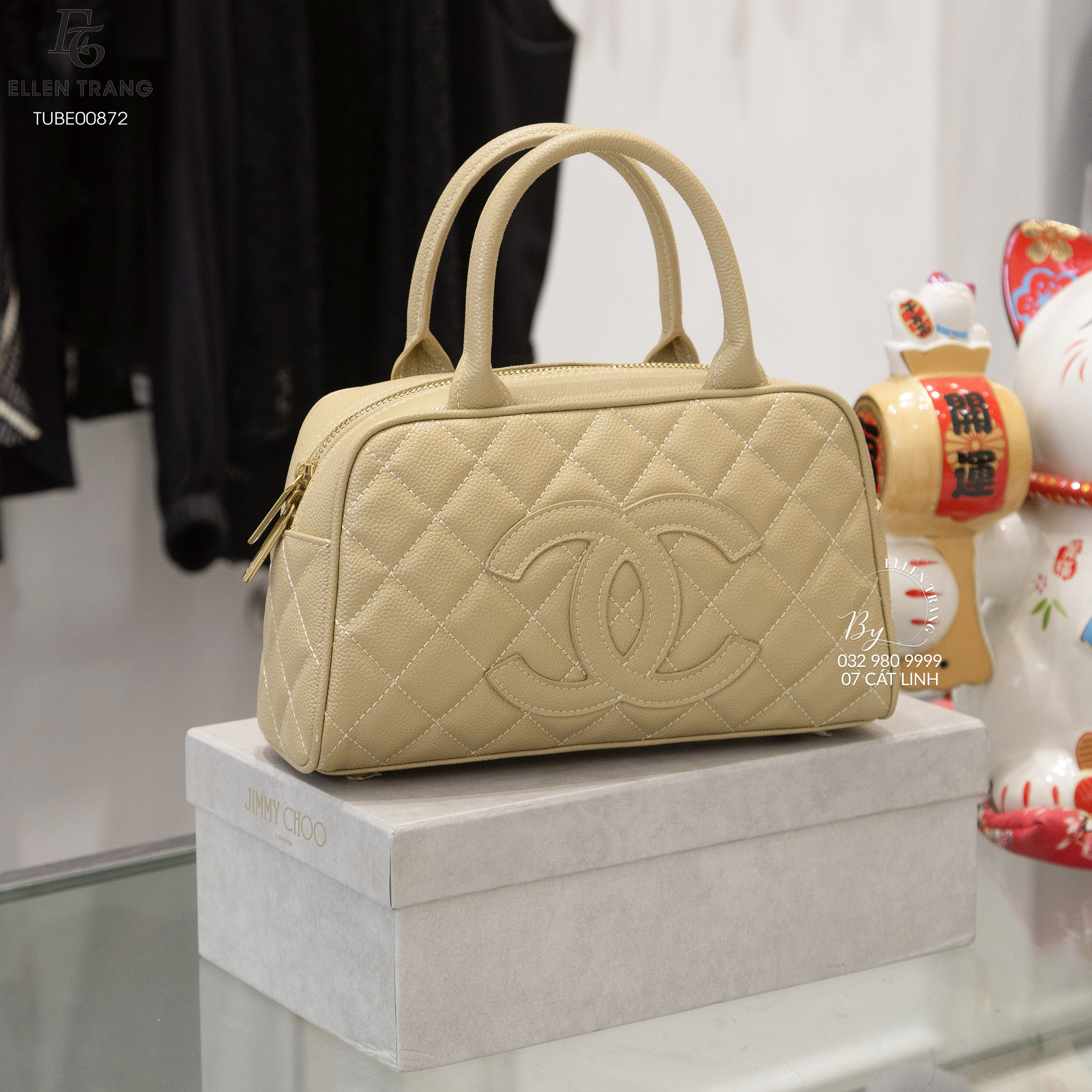 TÚI BE CHANEL KHOÁ VÀNG CẦM TAY