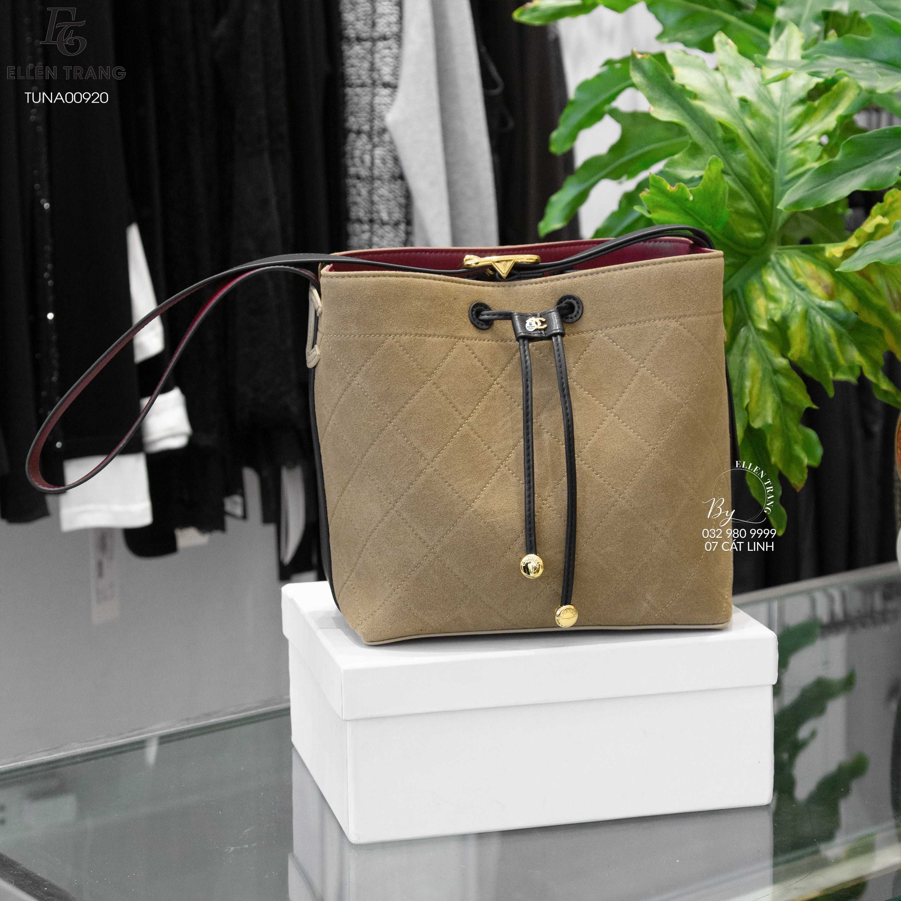 TÚI NÂU DA LỘN QUAI ĐEN C&N
