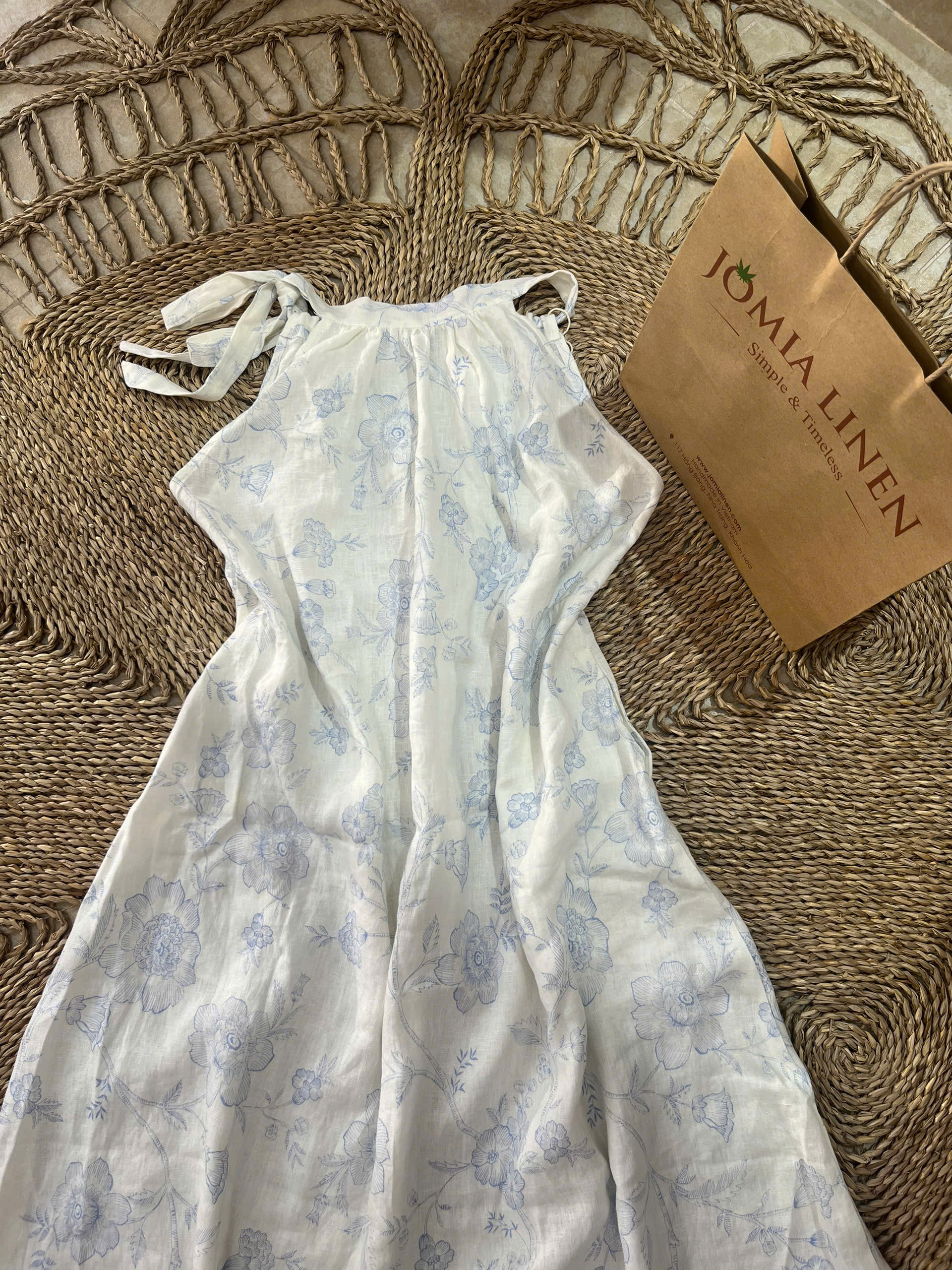 Đầm Cổ Yếm Linen Tưng Premium Hoa Lam
