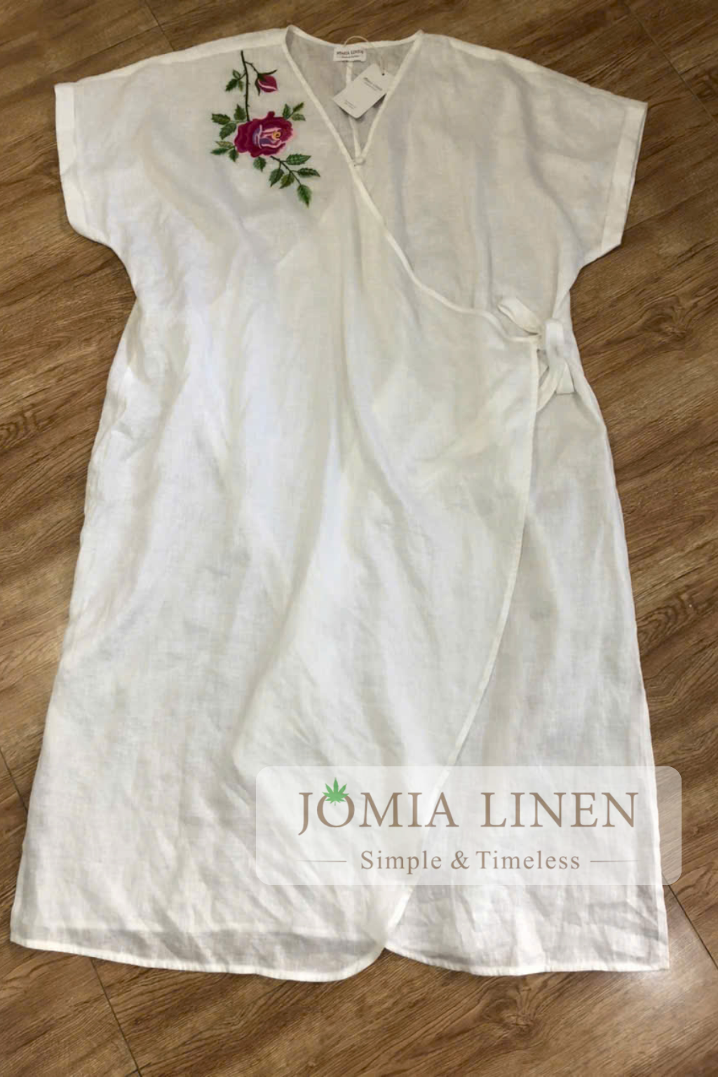 Đầm Linen Premium Vạt Chéo Thêu Tay Cành Hồng