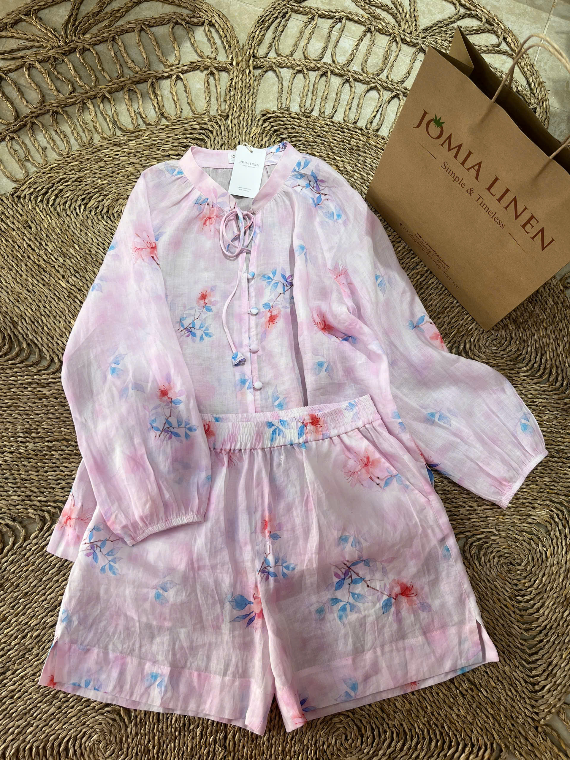 Set Áo Dài Tay Quần Short Linen Tơ Hồng Hoa JOMIA LINEN