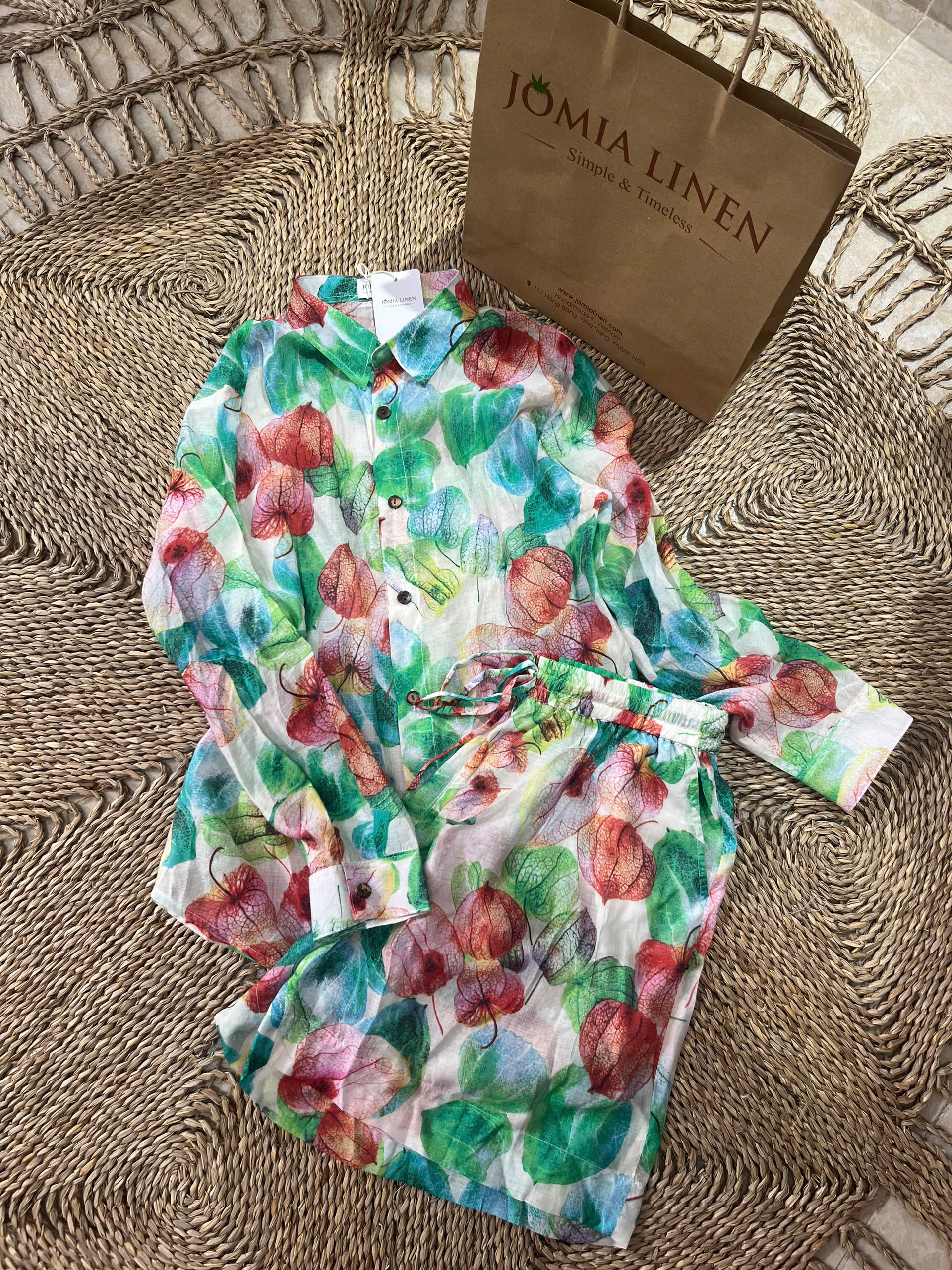 Set Áo Sơ Mi & Quần Short Họa Tiết Đèn Lồng JOMIA LINEN