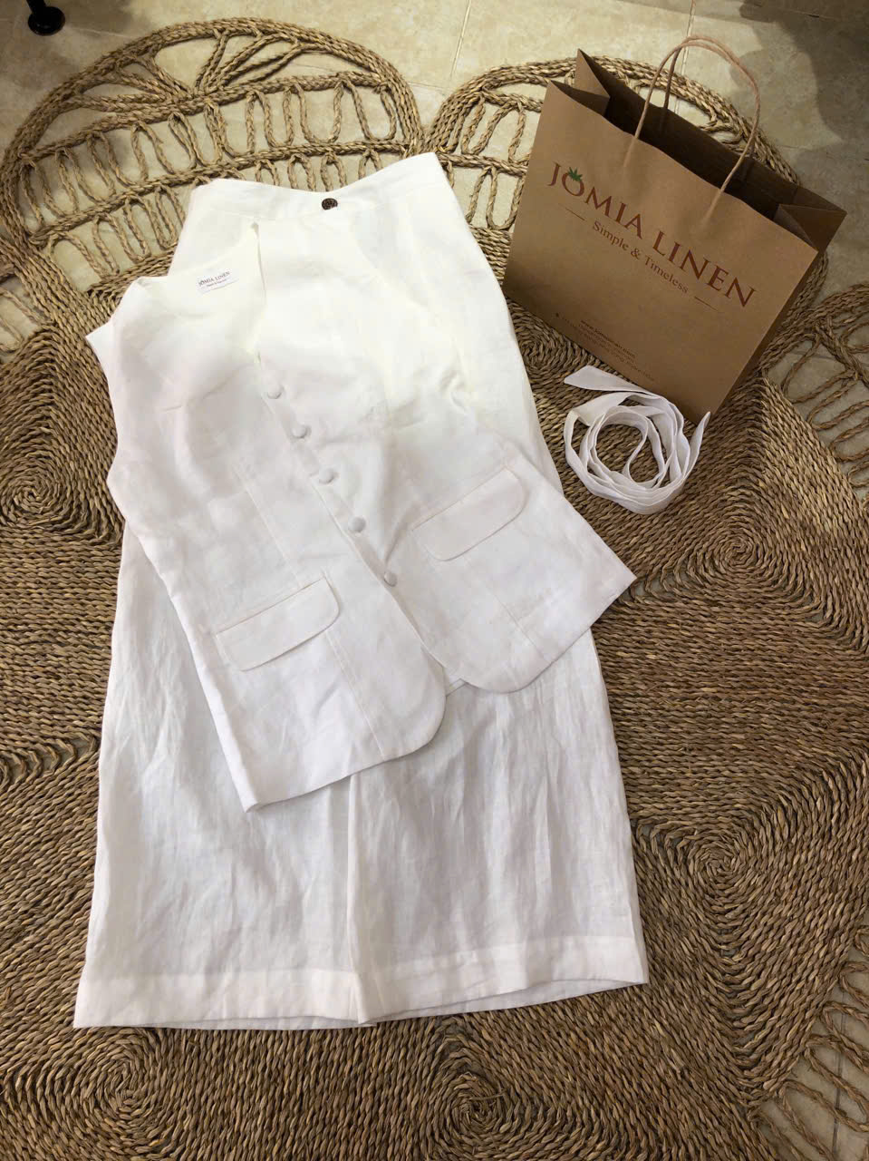 Set Vest Linen Tưng Premium 2 Lớp Trắng – Áo Gile & Quần Dài