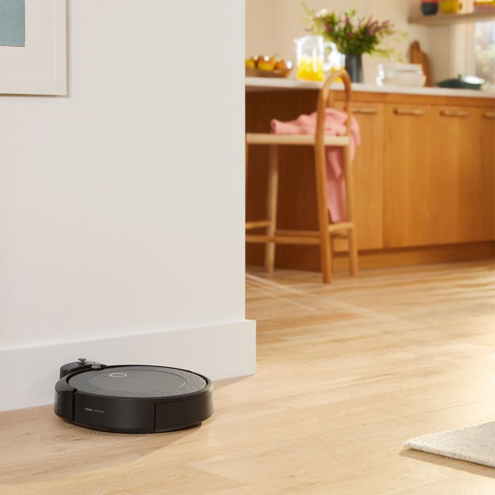 IROBOT ROOMBA I5 PLUS _ QUỐC TẾ