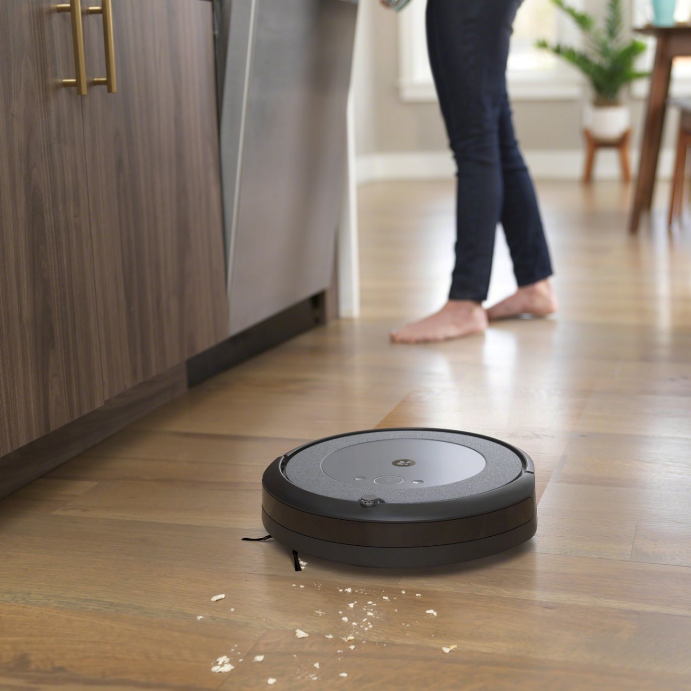 IROBOT ROOMBA I5 _ QUỐC TẾ