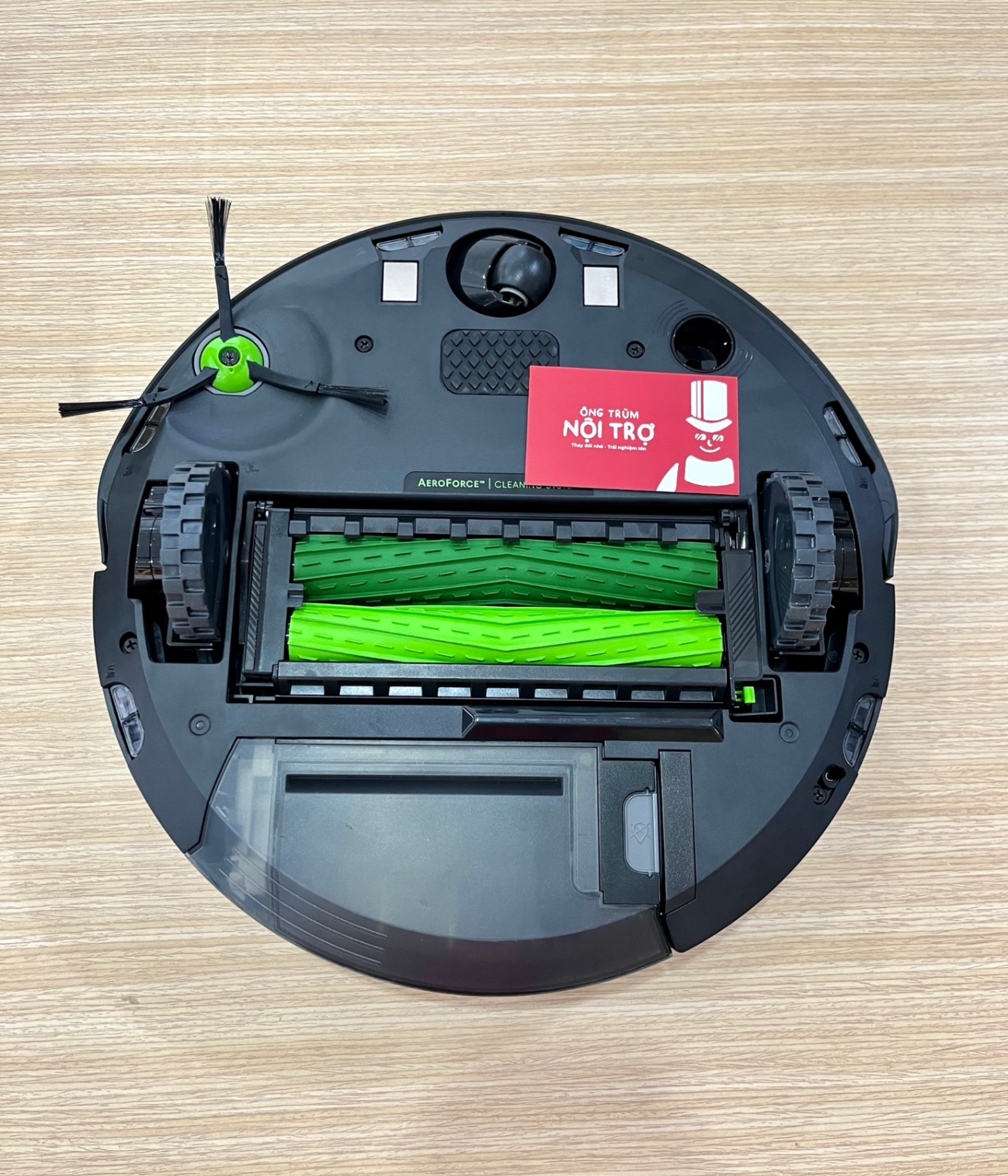 iRobot ROOMBA J7