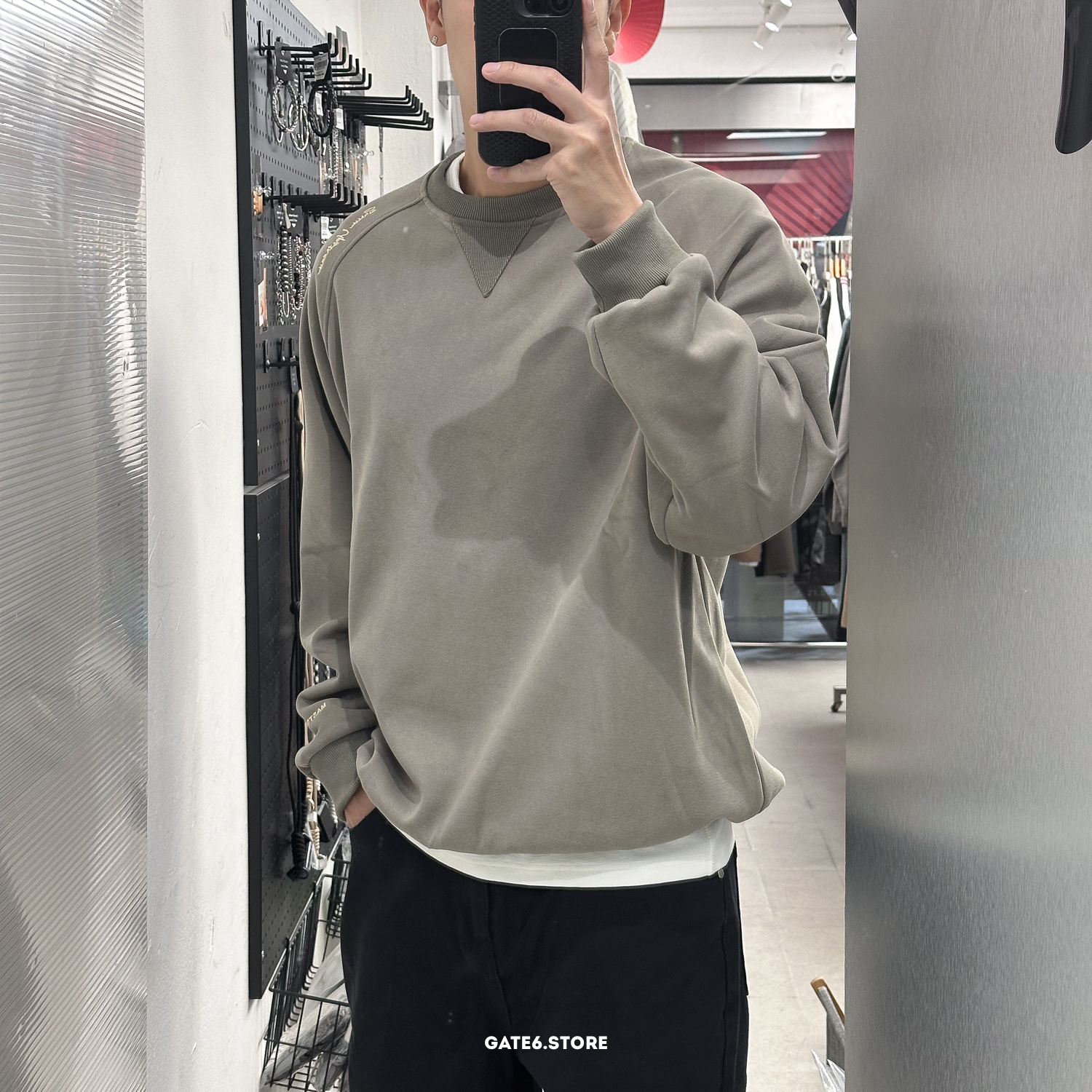 Nỉ HL raglan chữ vai 3895