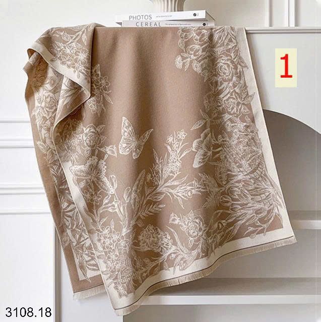 26HA3108.18 - KHĂN CHOÀNG CỔ CASHMERE GIẢ HỌA TIẾT BƯỚM
