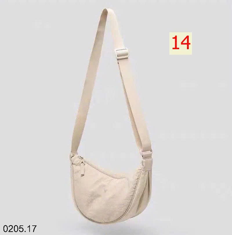 26HA0205.17 - TÚI ĐEO CHÉO VỎ XÒ
