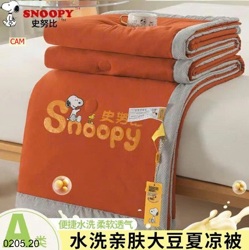26HA0205.20 - CHĂN SNOOPY