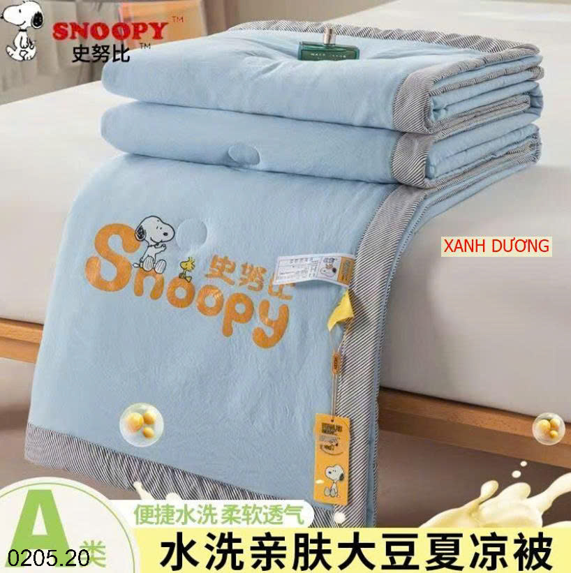 26HA0205.20 - CHĂN SNOOPY