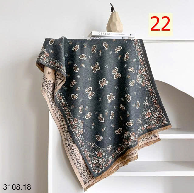 26HA3108.18 - KHĂN CHOÀNG CỔ CASHMERE GIẢ HỌA TIẾT BƯỚM