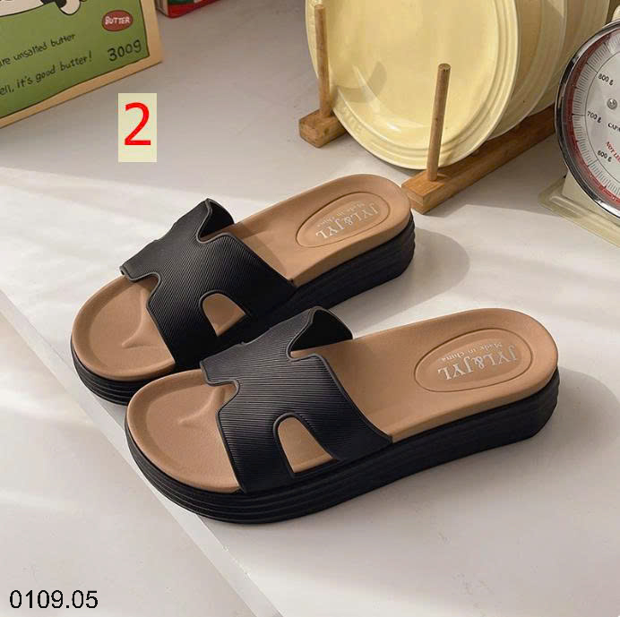 26HA0109.05 - DÉP HOT HIT ĐẾ CAO