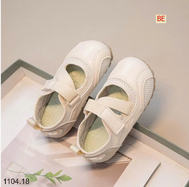 26HA1104.18 - GIÀY ĐẾ BỆT THOÁNG KHÍ BÉ GÁI