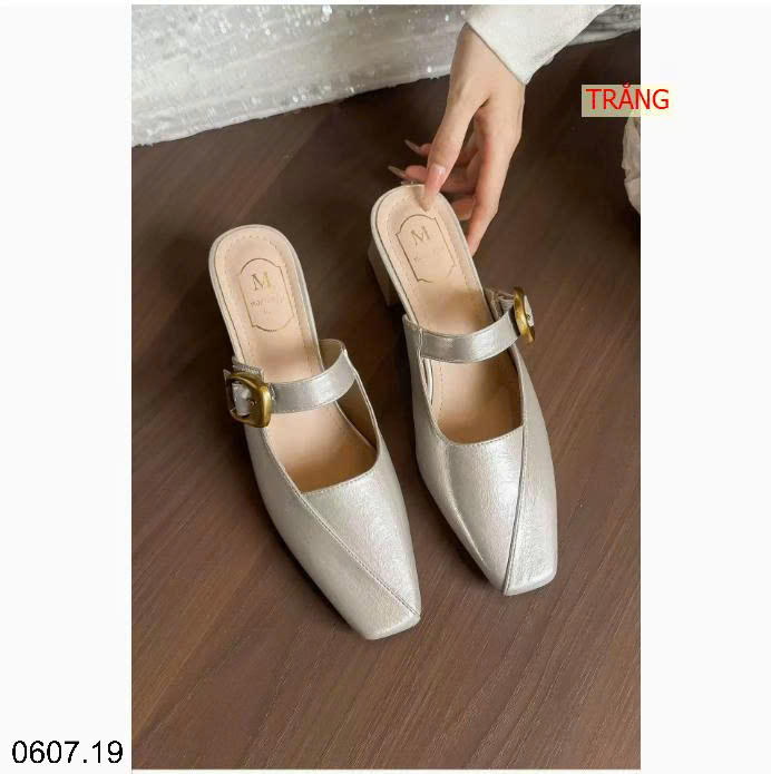 26HA0607.19 - SỤC MARRY JANE GÓT VUÔNG