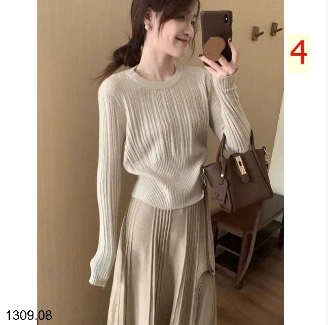 26HA1309.08 - ÁO LEN DỆT KIM CỔ TRÒN ÔM EO KANING