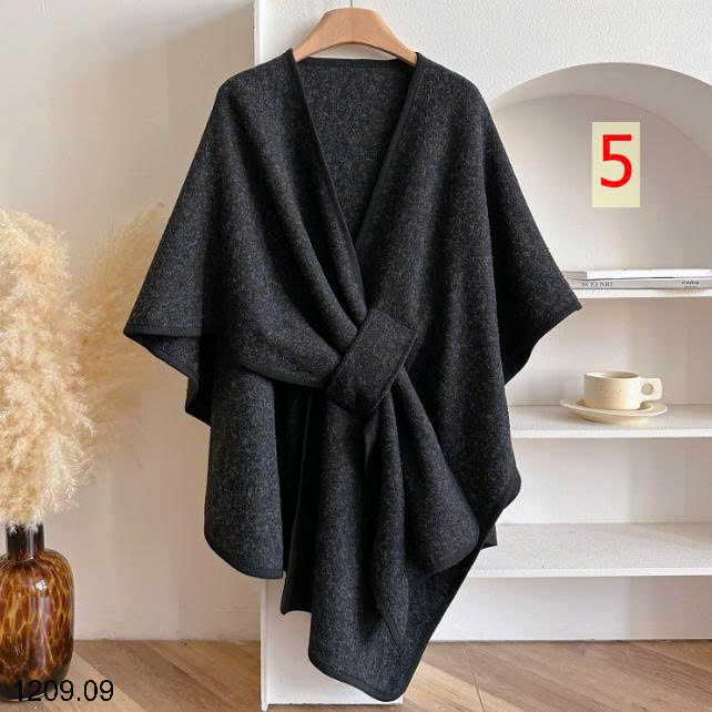 26HA1209.09 - KHĂN CHOÀNG XẺ DÁNG ÁO
