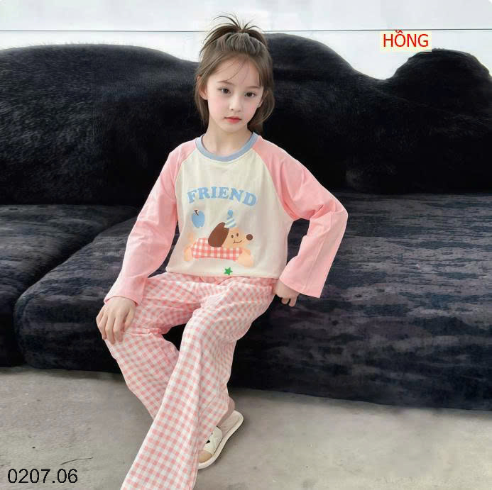 26HA0207.06 - BỘ THU ĐÔNG MẶC NHÀ CHO BÉ
