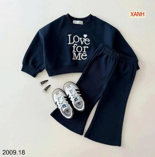 26HA2009.18 - BỘ NỈ BÉ GÁI LOVE FOR ME