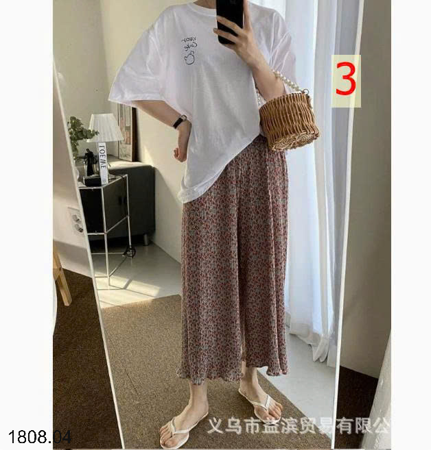 26HA1808.04 - SET 2 QUẦN HOA TĂM LẠNH CHO NỮ
