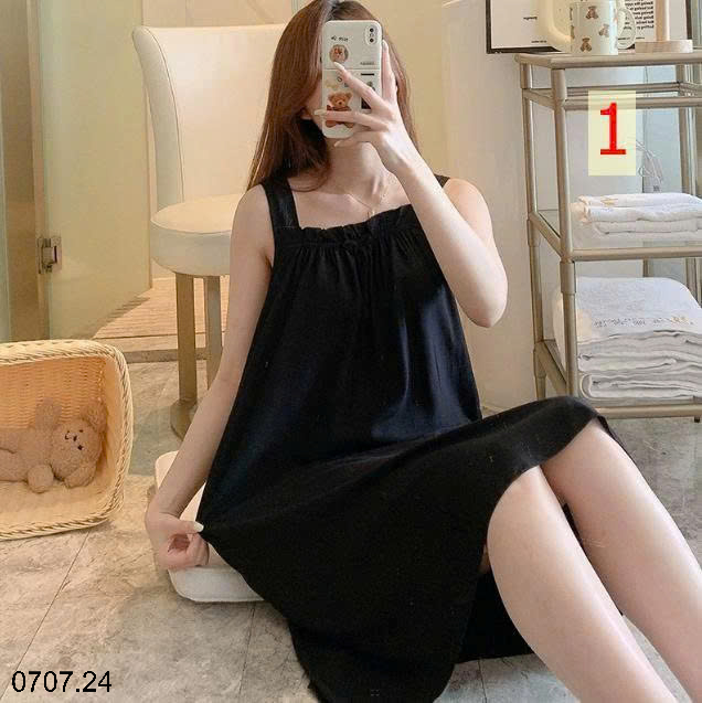 26HA0707.24 - VÁY LANH LỤA HAI DÂY MẶC NHÀ