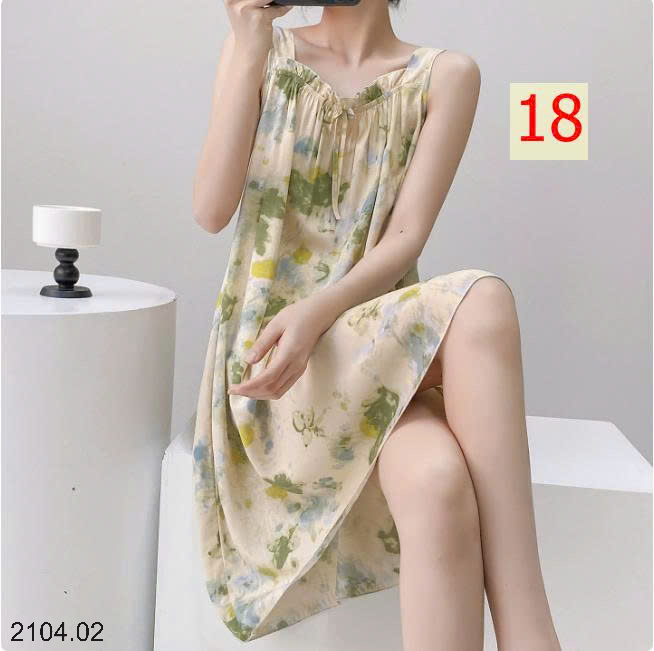 26HA2104.02 - VÁY LANH LỤA HAI DÂY BẢN TO