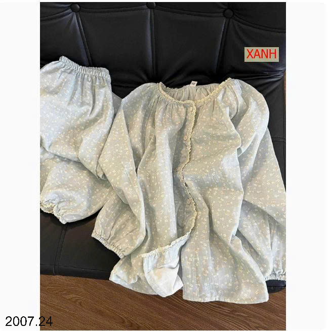 26HA2007.24 - BỘ DÀI CỔ TRÒN VIỀN BÈO HOA NHÍ CHO NỮ