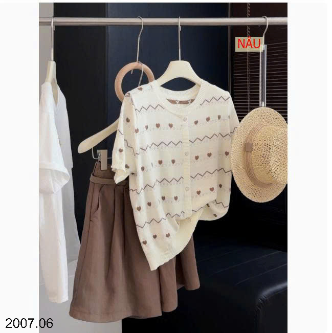 26HA2007.06 - ÁO LEN CÚC GIỮA NGẮN TAY ANNA