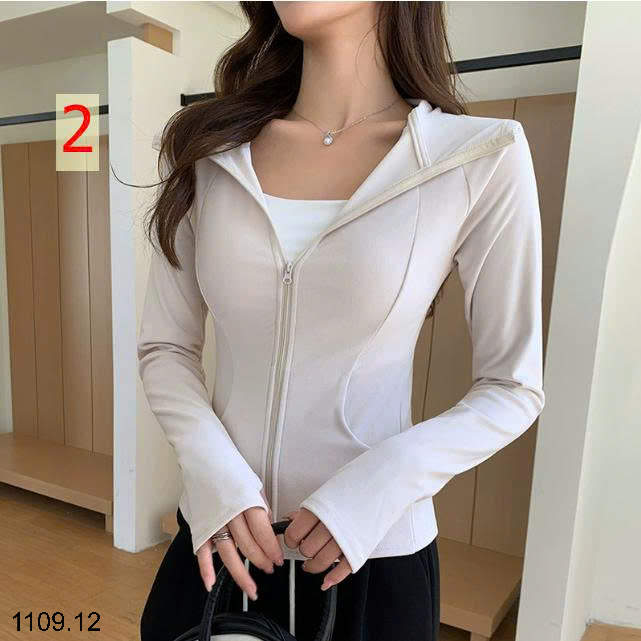 26HA1109.12 - ÁO KHOÁC THỂ THAO CÓ MŨ TRÙM ĐẦU