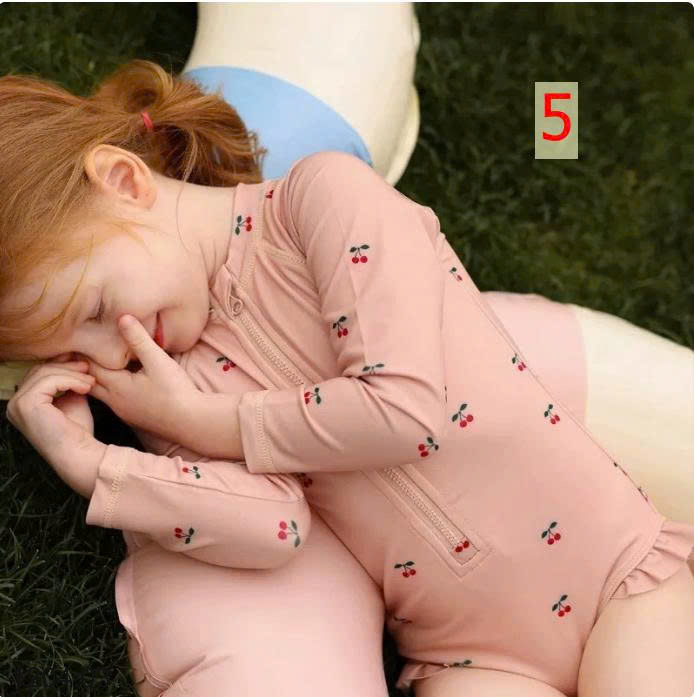 26HA1204.03 - BỘ BƠI BÉ GÁI