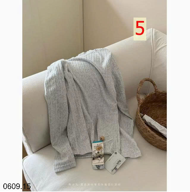 26HA0609.15 - ÁO LEN CỔ 3 PHÂN HÃNG BU XIAOJIU