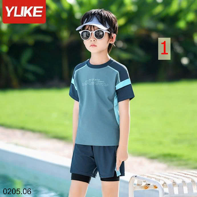 26HA0205.06 - BỘ BƠI YUKE BÉ TRAI
