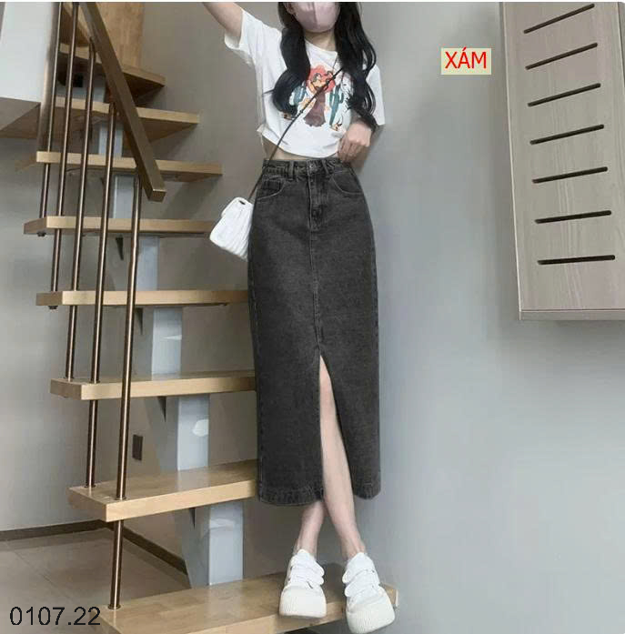26HA0107.22 - CHÂN VÁY JEAN CHỮ A DÁNG DÀI XẺ TRƯỚC