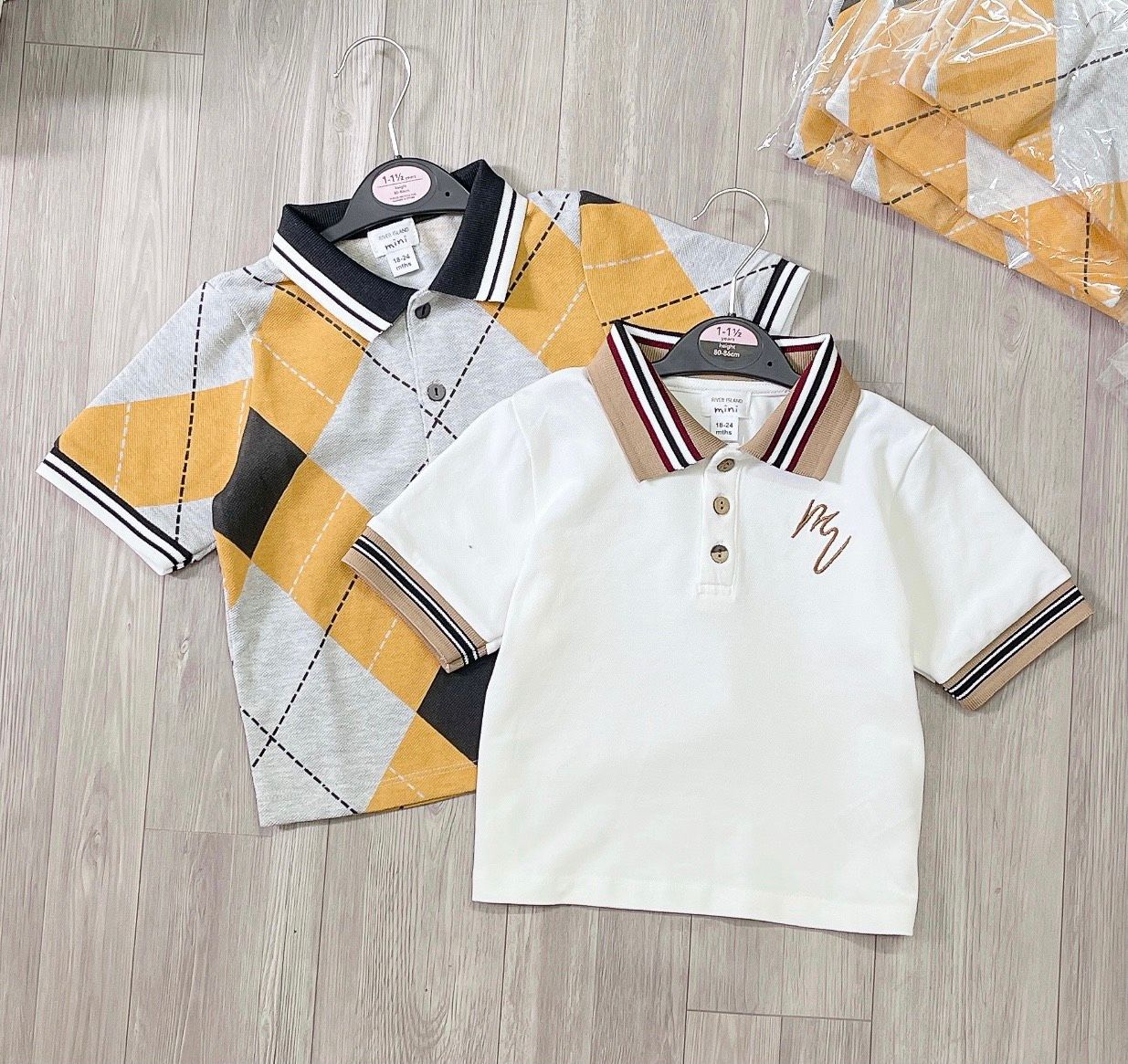 S95 - SÉT 2 ÁO POLO PHỐI MÀU GHI VÀNG - TRẮNG