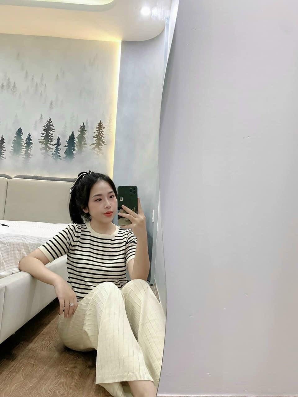 HA1722 - BỘ ÁO CỘC TAY QUẦN XUÔNG QC