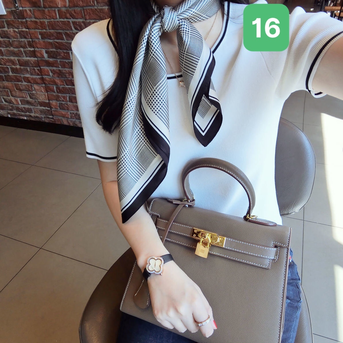 HA2164 - KHĂN LỤA QUÀNG CỔ