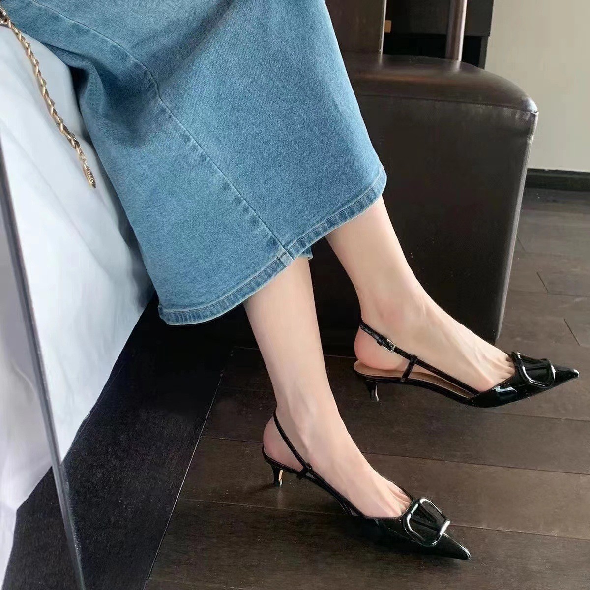 HA876 - GIÀY CAO GÓT MŨI NHỌN CHỮ V