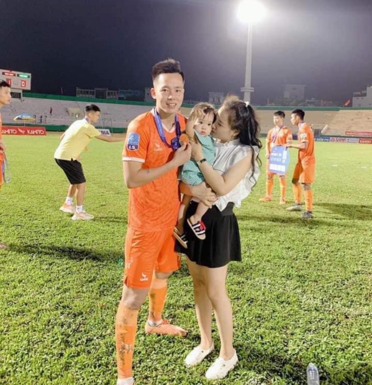 HA1471 - SNEAKER NỮ CỰC XINH