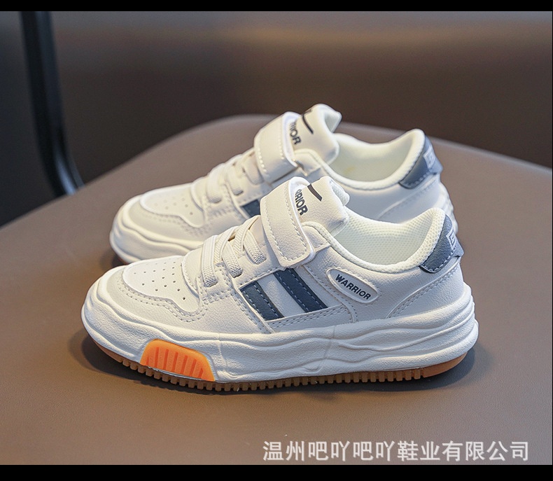 HA581 - GIÀY WARRIOR BÉ TRAI