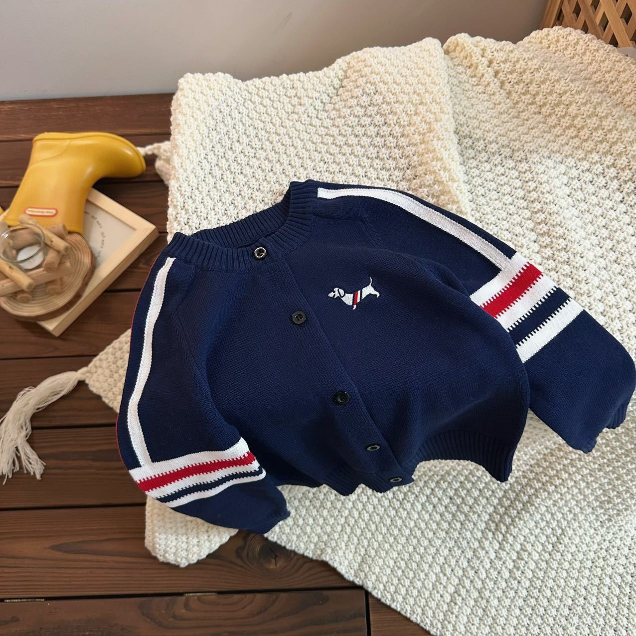 HH786 - ÁO CARDIGAN LEN BÉ TRAI