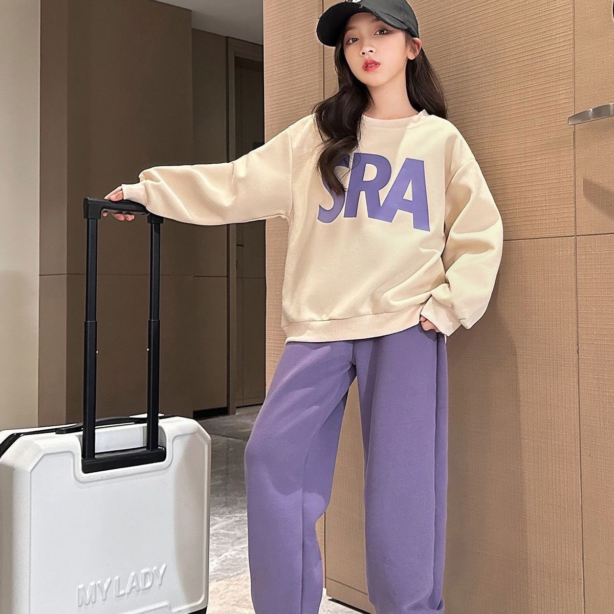 HH1783 - BỘ THỂ THAO BÉ GÁI