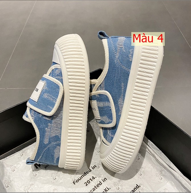 HH2882 - GIÀY QUAI DÁN CHO NỮ