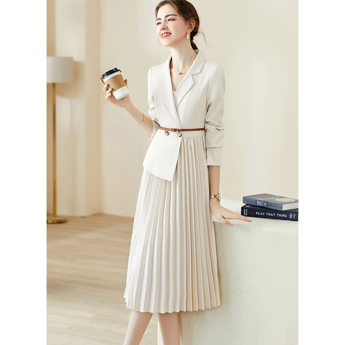 HA1596 - VÁY VEST XẾP LY KÈM BALET